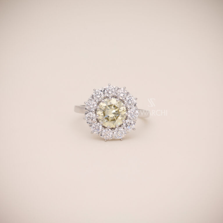 Solaria Lumière Halo Ring