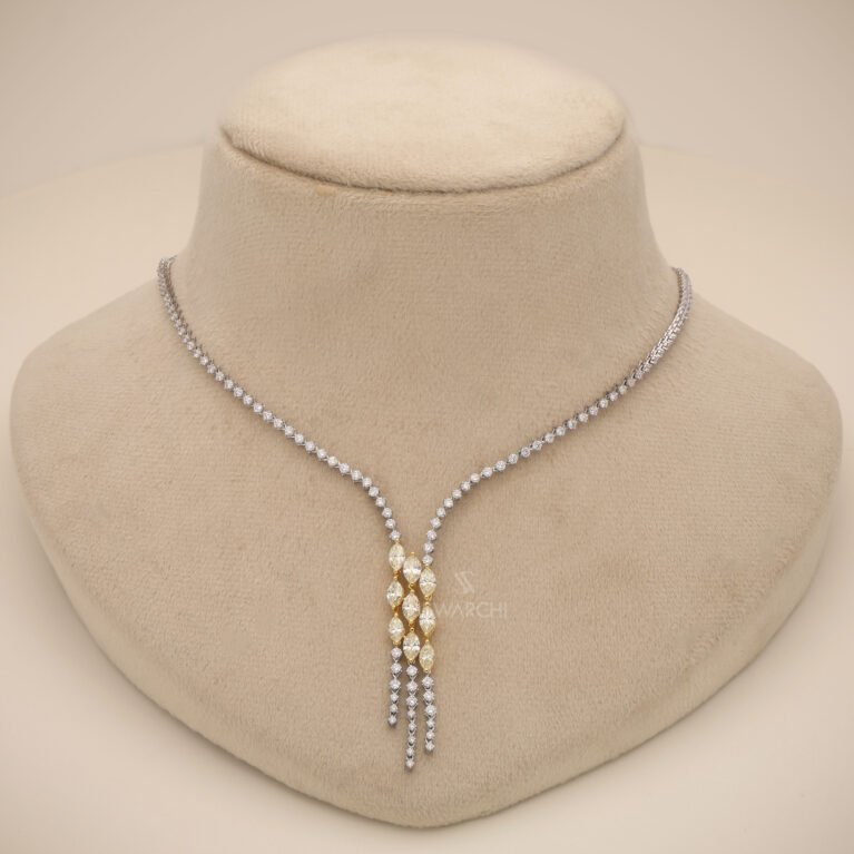 AURELIA LUMINA Necklace