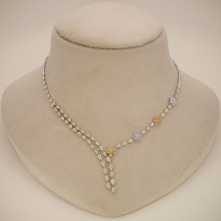 PARISIAN PETAL Necklace