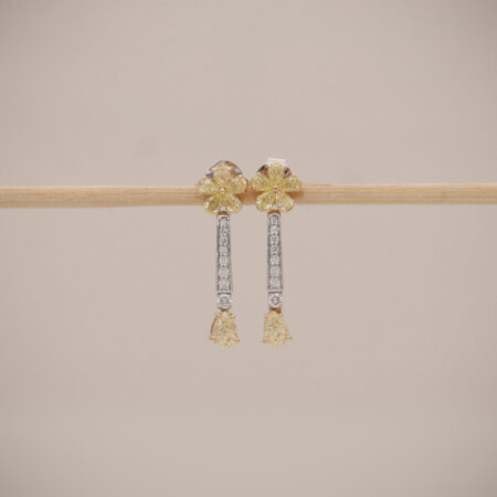 FLEUR DORÉE ÉLÉGANCE Drop Earrings