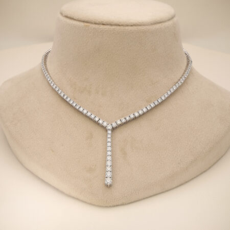 TRINITÉ LUMIÈRE Necklace